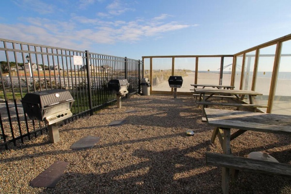 Ocean Club on Smuggler's Beach image 16